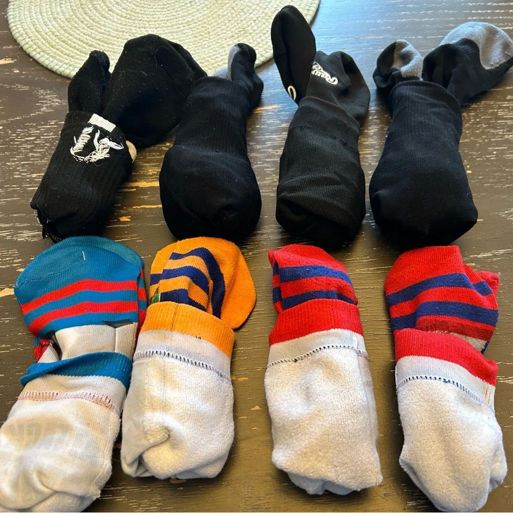 8 pair of kids baseball, soccer socks. Grade/Middle school aged. - Picture 7 of 8